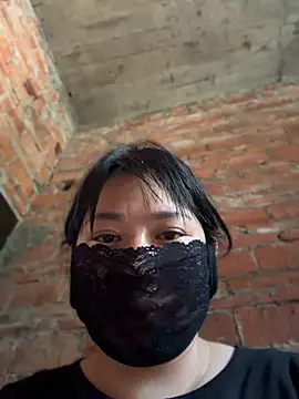 xiuxiu666 online show from May 13, 9:17 am