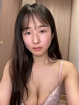 Hinako 0012 online show from April 27, 3:48 am