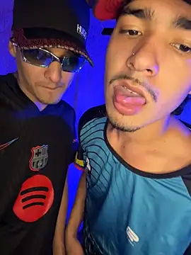 Cuteathleticboys online show from April 21, 9:39 pm