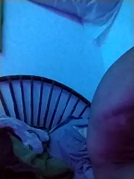 Cuteathleticboys online show from May 21, 4:52 am