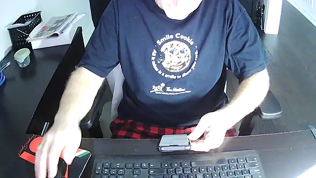 Shalun2000 online show from May 2, 2:22 pm
