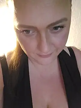 Blondibaby online show from June 16, 8:22 pm