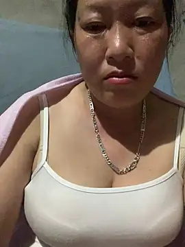 candy-beo online show from May 9, 2:55 pm