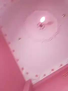 Snapshot of lolo607020 chatting on April 4, 2:03 pm lolo607020 online show from April 4, 2:03 pm