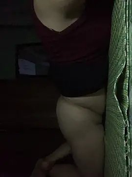   Evelyn   online show from June 25, 5:28 pm