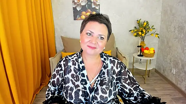 AnnaCorlane online show from June 15, 3:31 am