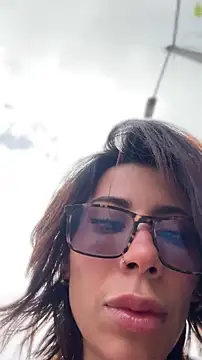 AlmaSajor  online show from June 4, 2:56 pm
