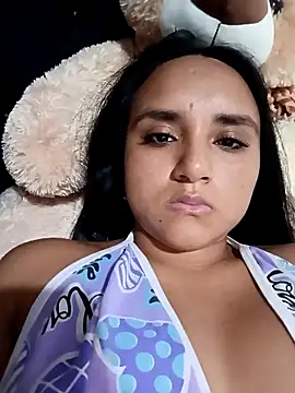 Valentina Narvaez online show from May 6, 7:41 pm