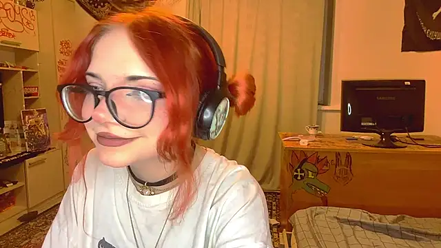 RedHeadCat online show from May 16, 10:41 pm