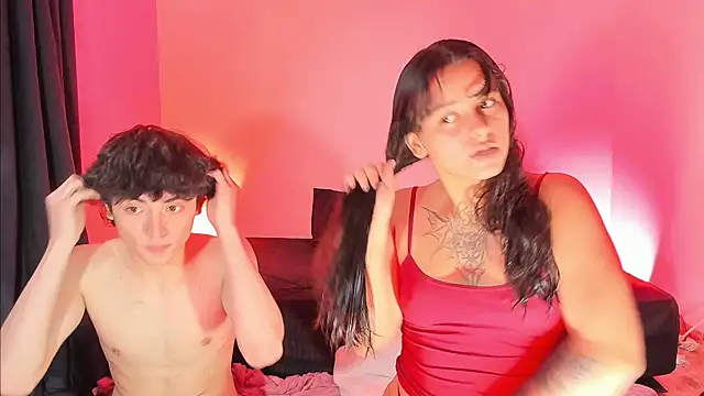 LadyAndKatNoa online show from May 22, 2:12 pm