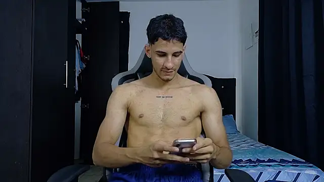 JakeMonroe online show from June 24, 9:14 pm