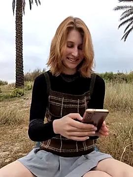 Julialexxxx online show from May 4, 7:26 am