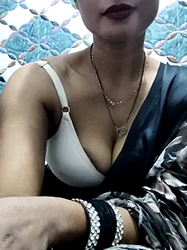 Snapshot of Neha_lovers chatting on April 5, 5:32 pm Neha lovers online show from April 5, 5:32 pm