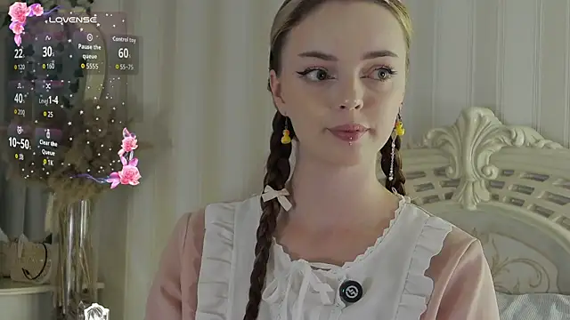 LianaGracee online show from July 23, 10:13 am