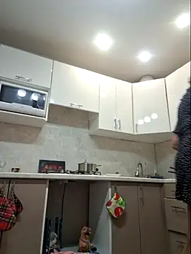 Snapshot of LaliaMia chatting on October 1, 2:28 am LaliaMia online show from October 1, 2:28 am