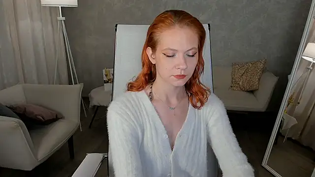LisaAris online show from June 19, 9:18 pm