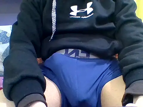 Snapshot of nader30 chatting on April 6, 4:21 am nader30 online show from April 6, 4:21 am