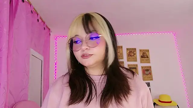 ZoeyDoll  online show from April 22, 12:35 am