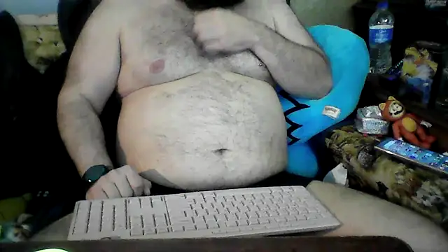 BriTheTopBear online show from May 21, 12:28 am