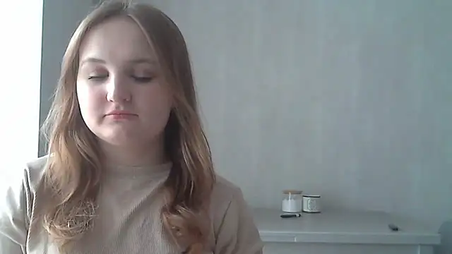 Snapshot of two_angels_ chatting on April 7, 10:05 am two angels online show from April 7, 10:05 am