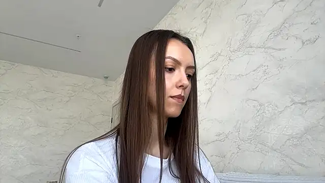 BrandyNorthcott online show from May 20, 2:51 am