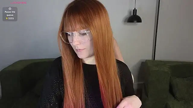 JessieWayy online show from April 18, 7:45 am