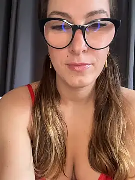 Miarose gabani online show from June 29, 3:23 pm