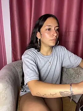 DulceLatinaxo online show from April 21, 7:50 pm