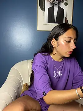 DulceLatinaxo online show from May 20, 9:32 pm