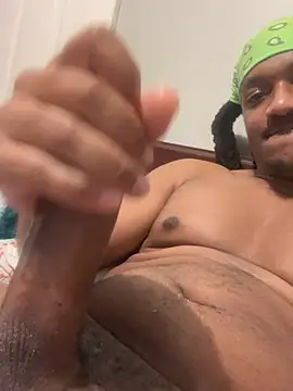 shepullsmydreads265 online show from July 30, 4:44 am