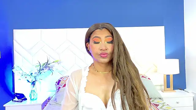 Kiara Parker  online show from July 6, 8:22 pm