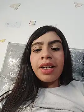 Solange 686 online show from July 5, 4:41 am