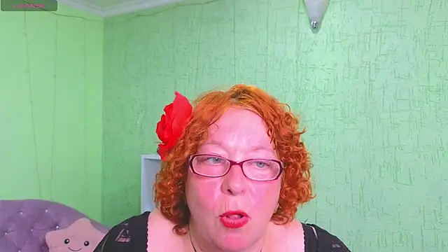 Snapshot of Fara_Flutte chatting on June 12, 12:59 pm Fara Flutte online show from June 12, 12:59 pm