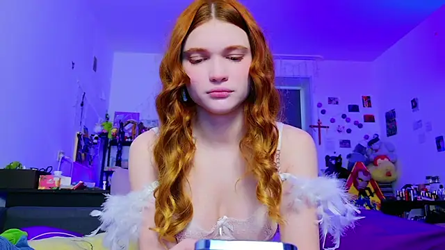 Annaroxann online show from May 14, 4:52 am