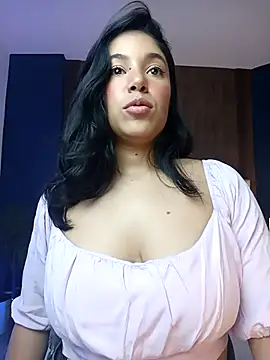 BrendaBloom  online show from May 3, 12:11 pm