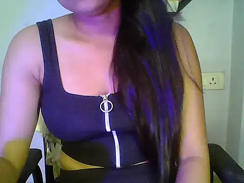 Snapshot of Saxy_Mony002 chatting on June 18, 4:24 am Saxy Mony002 online show from June 18, 4:24 am