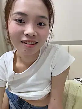 Snapshot of Mimiluv1234 chatting on April 27, 12:58 pm Mimiluv1234 online show from April 27, 12:58 pm