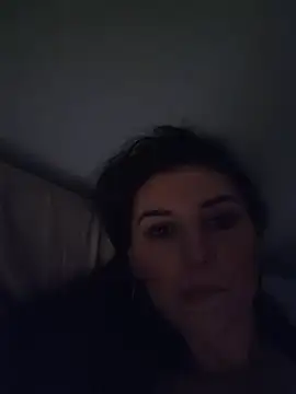 Snapshot of AngelsScent chatting on April 7, 9:04 pm AngelsScent online show from April 7, 9:04 pm