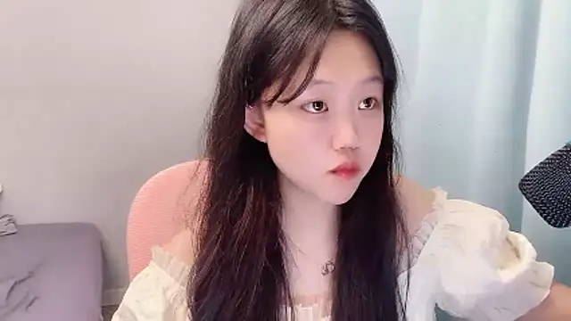 Lilababy00 online show from May 5, 2:03 pm
