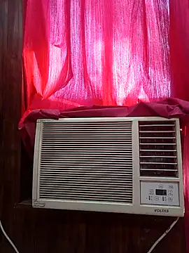 Snapshot of cute_dimple0 chatting on April 16, 2:56 am cute dimple0 online show from April 16, 2:56 am