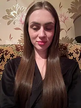 AlinaLove3213 online show from July 27, 8:05 pm
