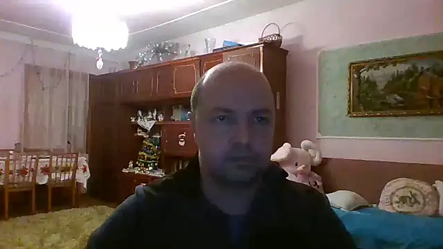 Snapshot of Luceriusbigass chatting on January 30, 5:06 pm Luceriusbigass online show from January 30, 5:06 pm