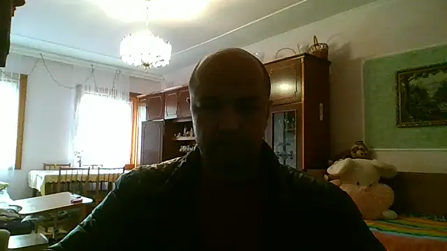 Snapshot of Luceriusbigass chatting on October 18, 1:12 pm Luceriusbigass online show from October 18, 1:12 pm