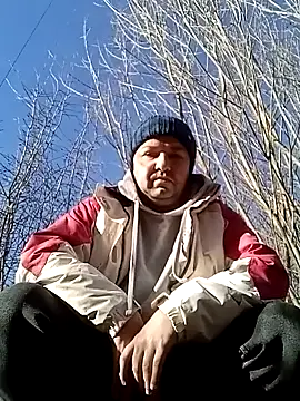 Luceriusbigass online show from December 15, 11:25 am