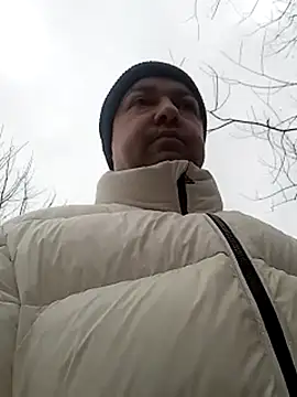 Luceriusbigass online show from December 18, 11:16 am