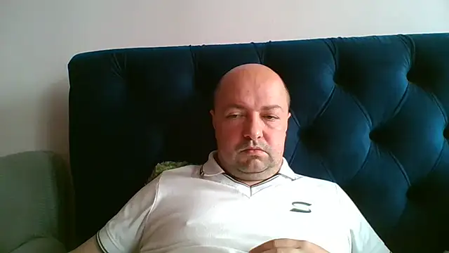 Snapshot of Luceriusbigass chatting on May 16, 6:54 am Luceriusbigass online show from May 16, 6:54 am