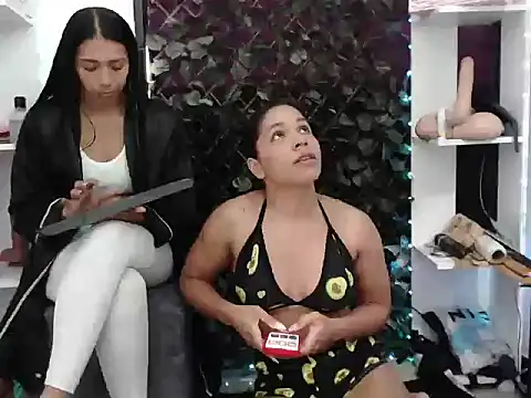 april seven online show from April 28, 1:38 pm