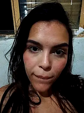 Freya1104 online show from May 27, 1:46 am