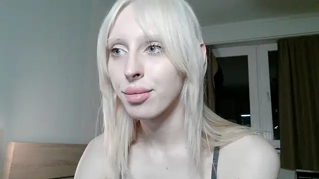 Sora100000 online show from April 8, 6:52 pm