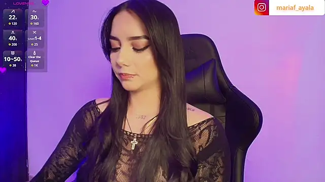 Snapshot of Megan_jacksonn_ chatting on May 6, 11:43 pm Megan jacksonn online show from May 6, 11:43 pm
